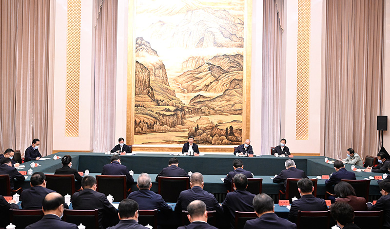 5月17日上午，中共中央總書記、國家主席、中央軍委主席習(xí)近平在陜西西安主持中國－中亞峰會(huì)前夕，專門聽取陜西省委和省政府工作匯報(bào)，發(fā)表了重要講話。